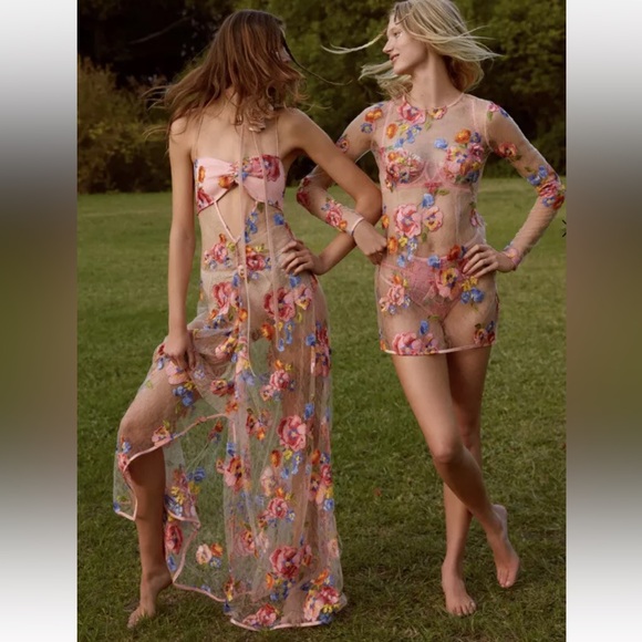 For Love And Lemons Dresses & Skirts - For Love & Lemons Embroidered Maxi Detailed Floral Appliqué NWT Size XS NWT